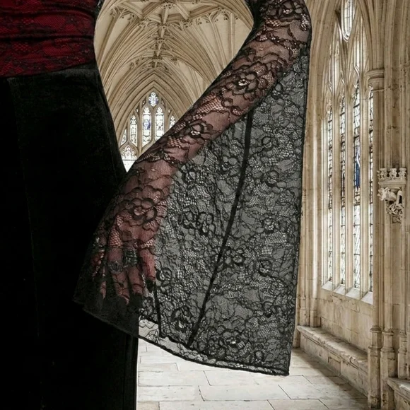 Black Lace Bell Sleeve Gothic Crop Top with Burgundy Lining - Picture 4 of 4